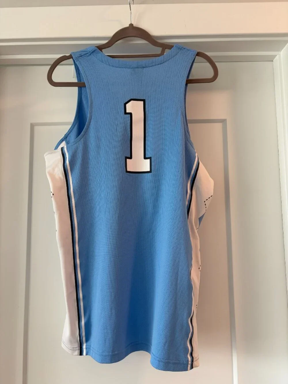 Jordan authentic unc